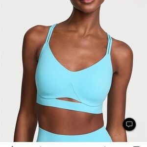 NWOT VSX Elevate Strappy Comfort Sports Bra Victoria Secret size L-DD